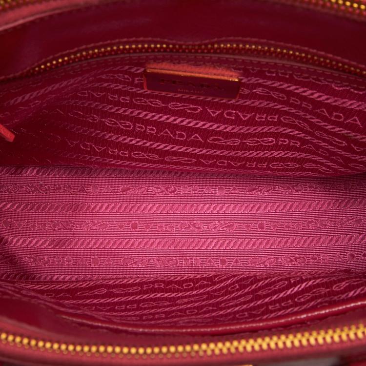 Pre Owned Prada Red Saffiano Leather Galleria Satchel Bag