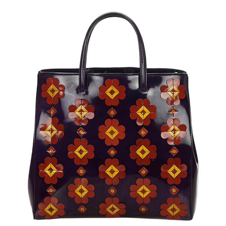 Pre Owned Prada Black Patent Leather Spazzolato Floral Applique Tote