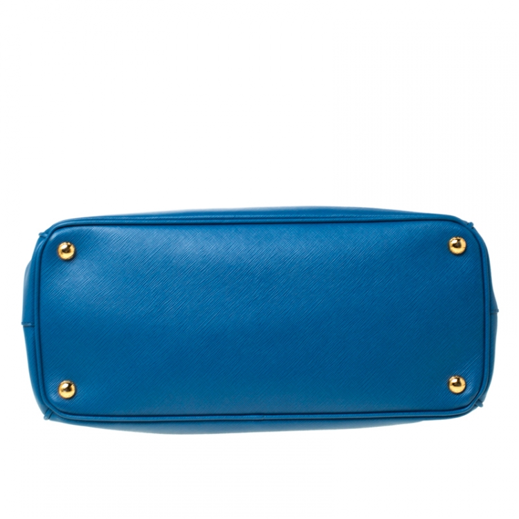 Pre Owned Prada Blue Saffiano Lux Leather Medium Double Zip Tote