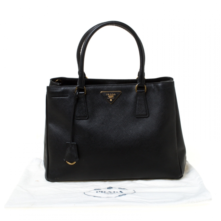 Pre Owned Prada Black Saffiano Leather Medium Galleria Tote
