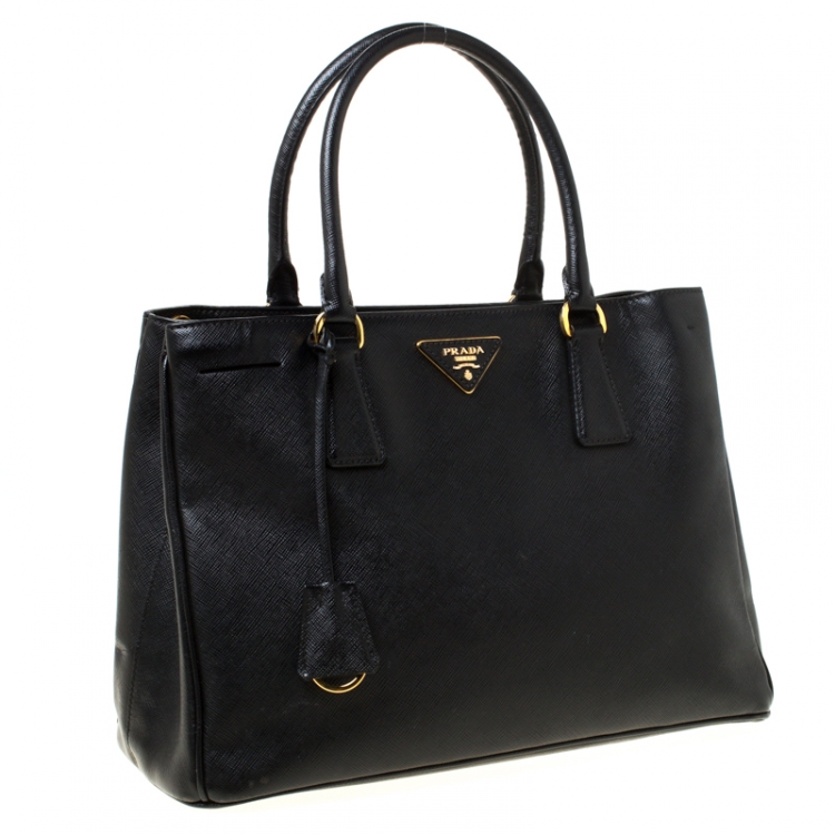 Pre Owned Prada Black Saffiano Leather Medium Galleria Tote