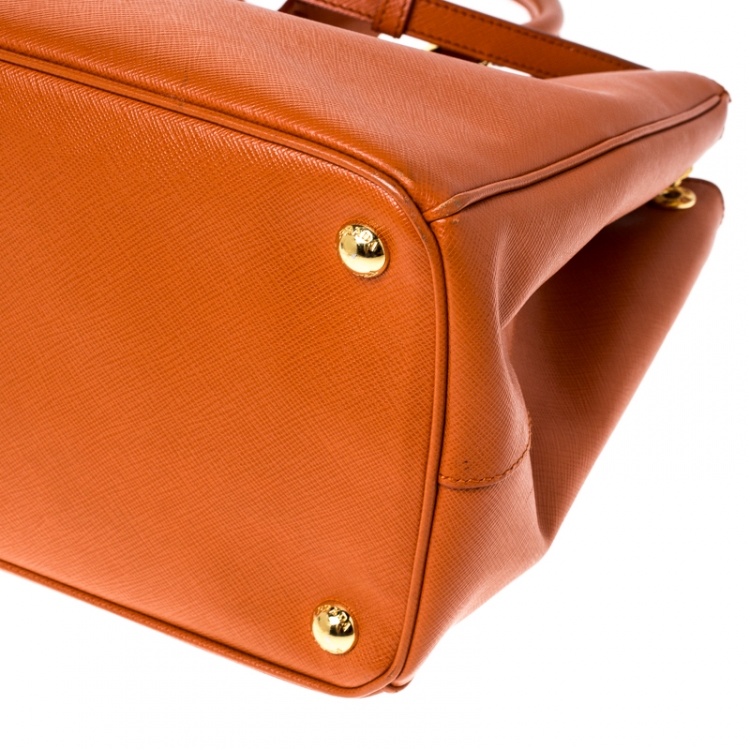 Pre Owned Prada Orange Saffiano Lux Leather Medium Double Zip Tote