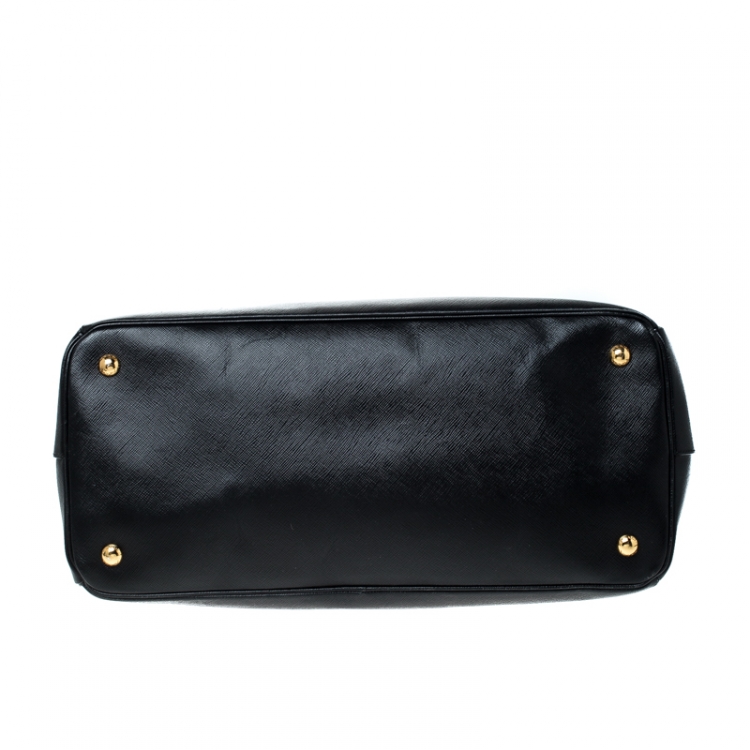 Pre Owned Prada Black Saffiano Lux Leather Gardener's Tote