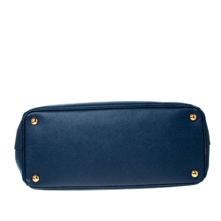 Pre Owned Prada Blue Saffiano Lux Leather Medium Double Zip Tote