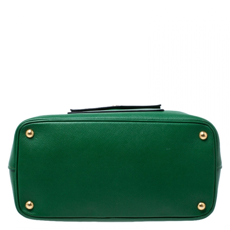 Pre Owned Prada Green Saffiano Cuir Leather Convertible Tote