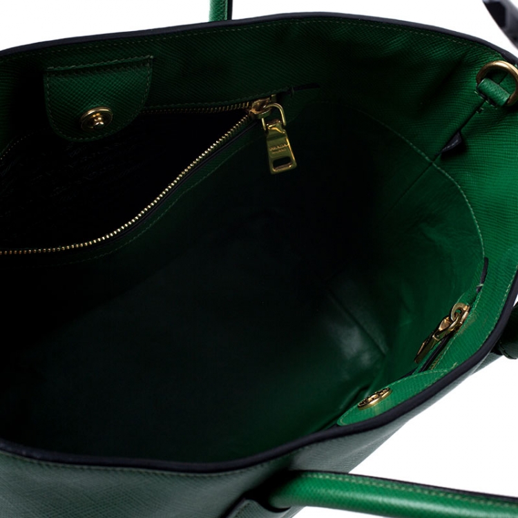 Pre Owned Prada Green Saffiano Cuir Leather Convertible Tote
