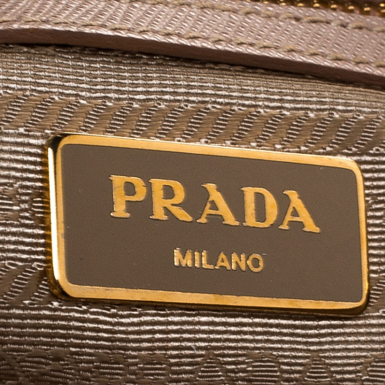 Pre Owned Prada Beige Saffiano Lux Leather Small Galleria Double Zip Tote