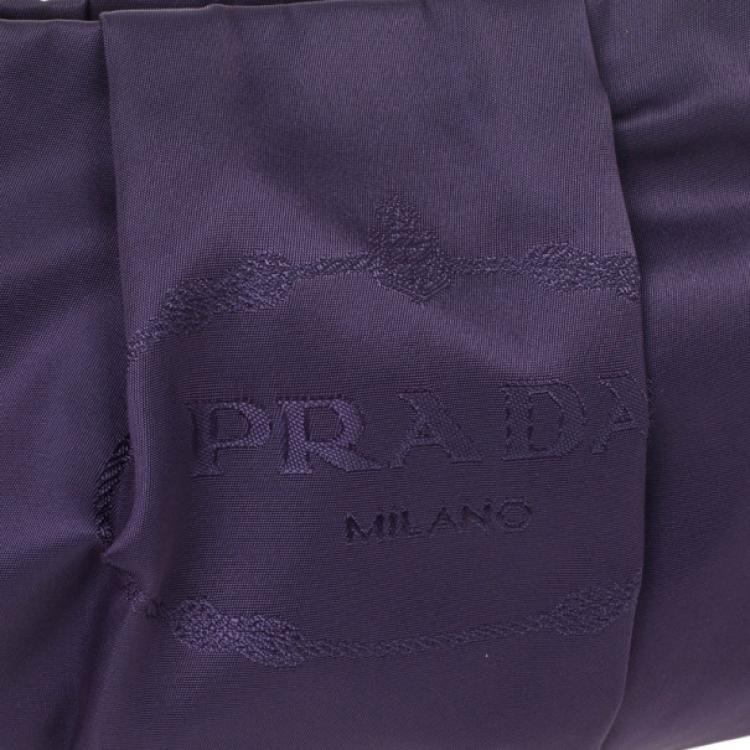 مملوكة مسبقًا Prada Purple Pleated Logo Wristlet