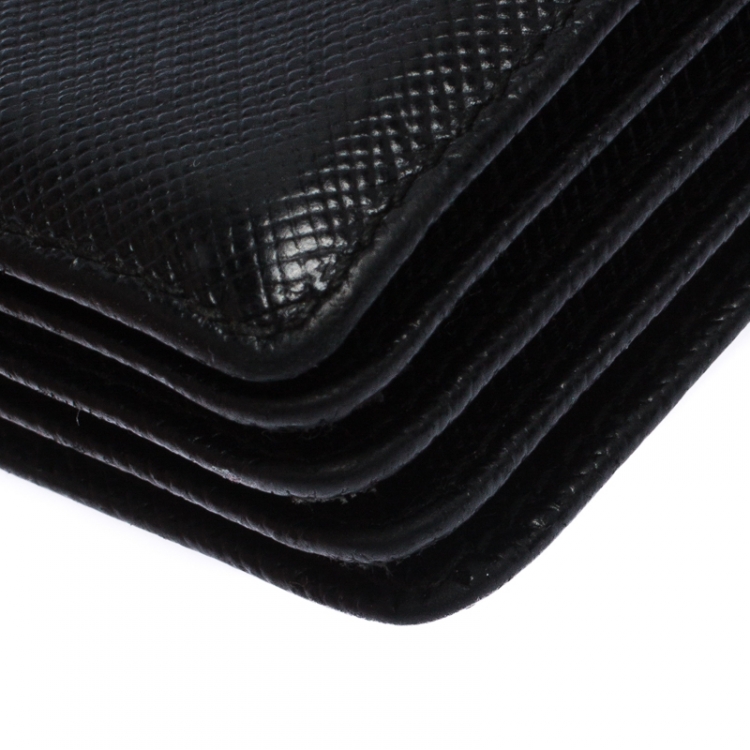 مملوكة مسبقًا Prada Black Saffiano Leather Card Holder