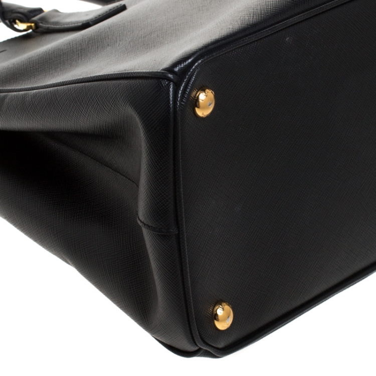 Pre Owned Prada Black Saffiano Lux Leather Medium Galleria Double Zip Tote