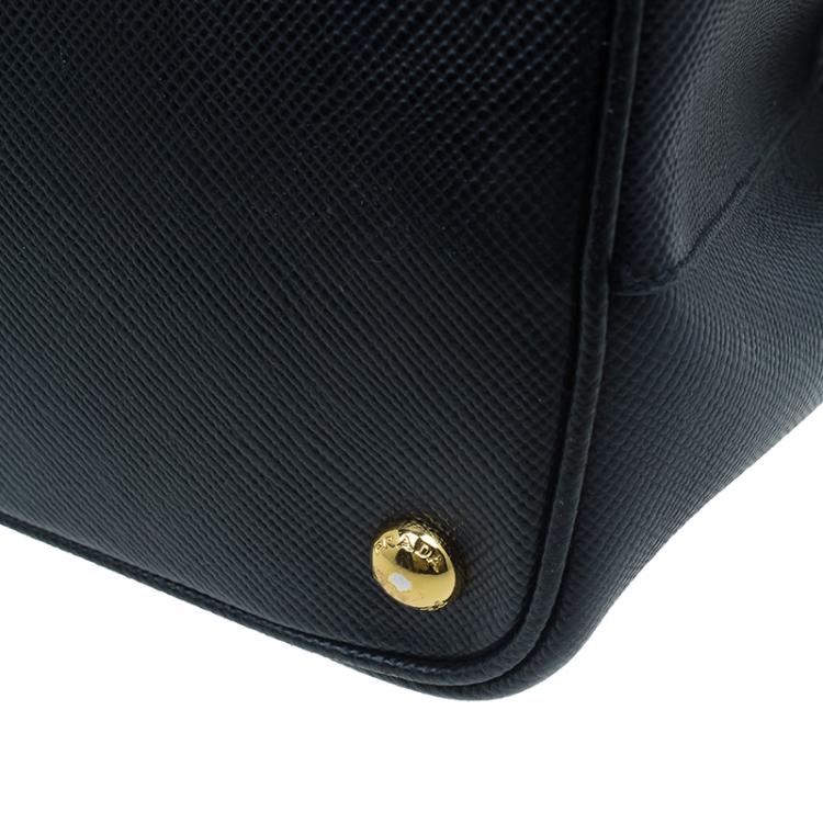 Pre Owned Prada Black Saffiano Soft Leather Convertible Tote