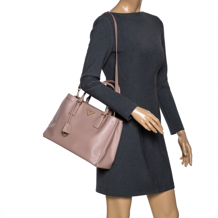 Pre Owned Prada Pink Saffiano Lux Leather Medium Galleria Tote