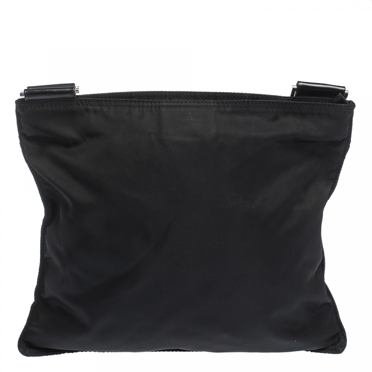 Pre Owned Prada Black Nylon Messenger Bag