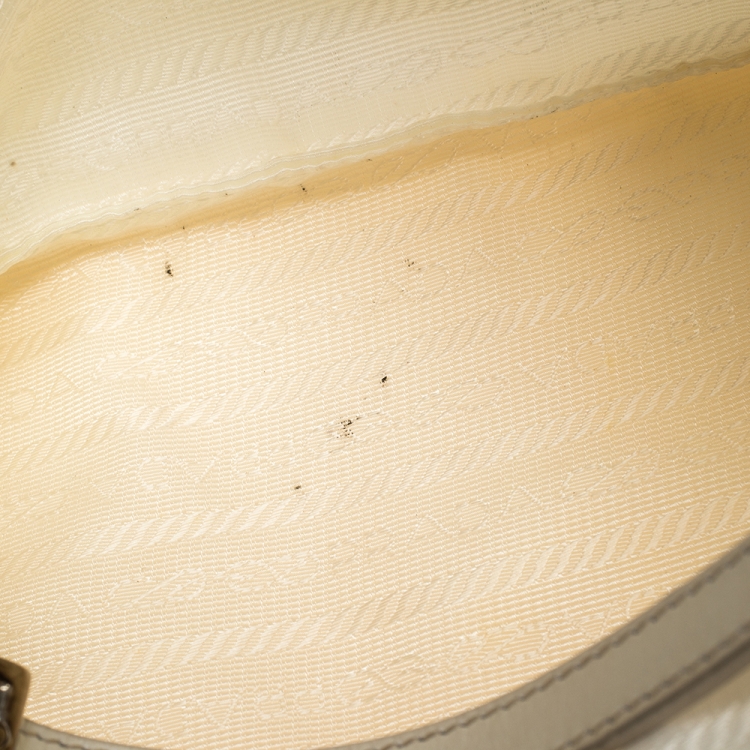 Pre Owned Prada White Nylon Pochette Bag