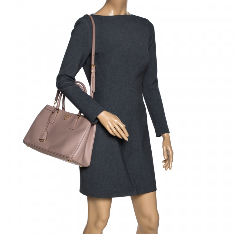 Pre Owned Prada Beige Saffiano Lux Leather Medium Galleria Tote