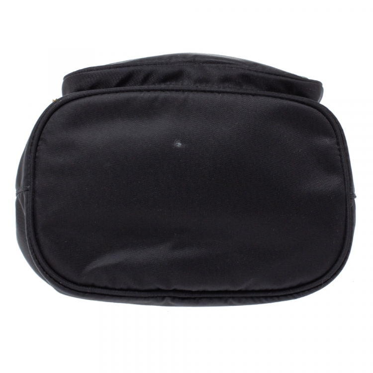 Pre Owned Prada Black Nylon Duet Top Handle Bag
