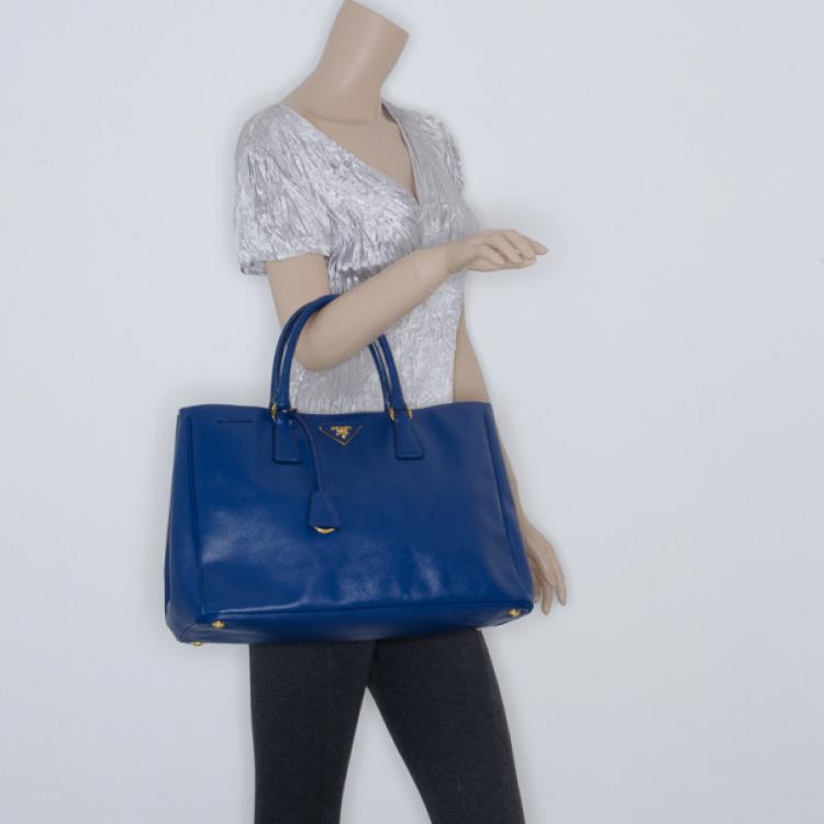 Bluette Medium Prada Galleria Saffiano Leather Bag