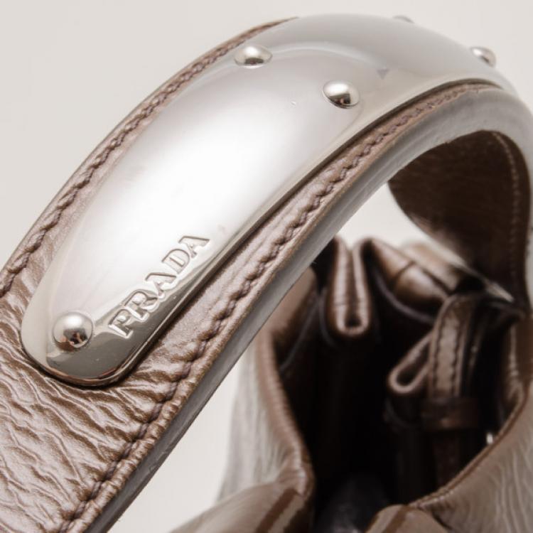 Pre Owned Prada Brown Patent Leather Gradient Pleated Hobo