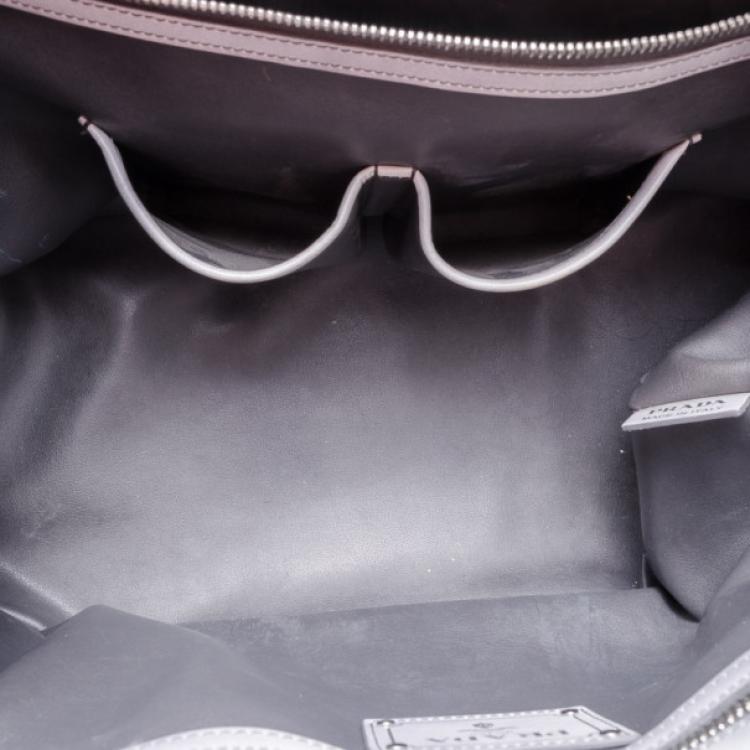 Pre Owned Prada Spazzolato Tote