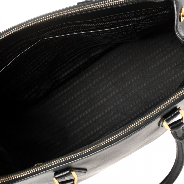 Pre Owned Prada Black Saffiano Lux Leather Medium Galleria Tote