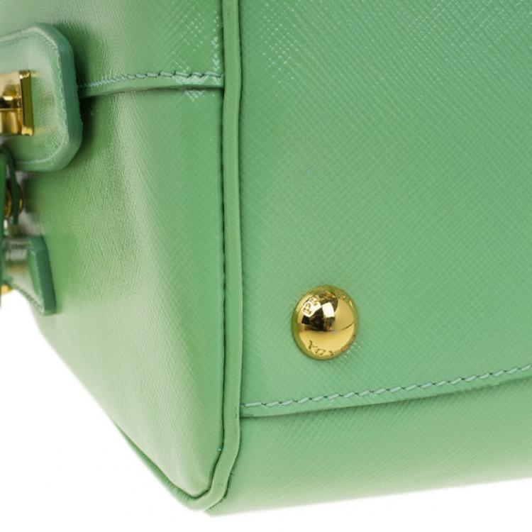Pre Owned Prada Green Saffiano Lux Convertible Boston Bag