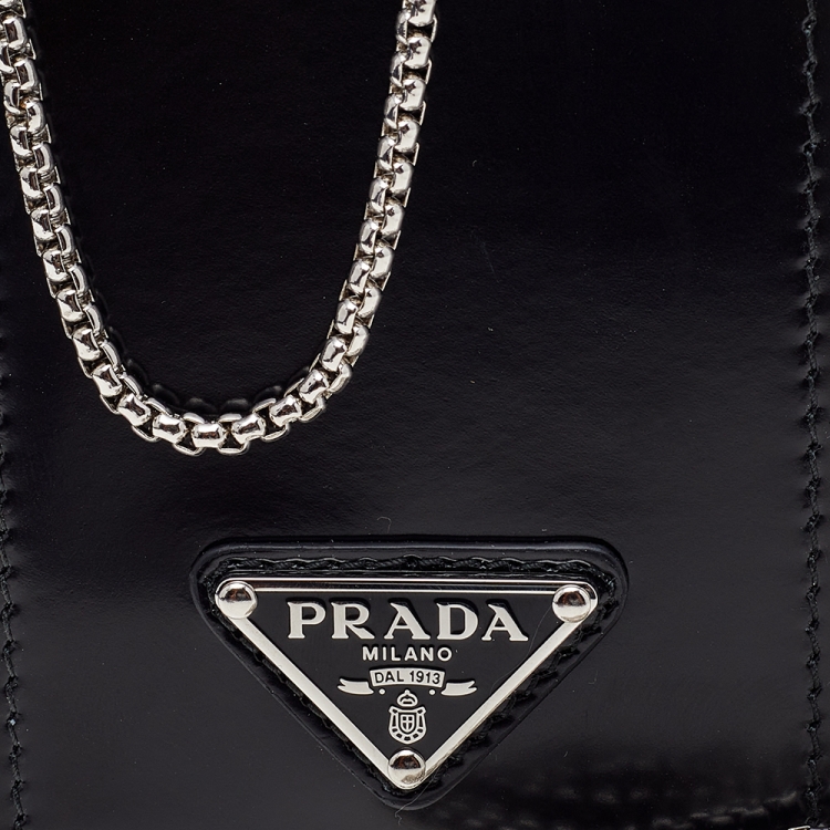 Pre Owned Prada Black Brushed Leather Chain Card Holder 