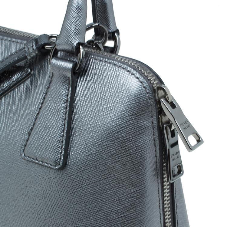 Pre Owned Prada Silver Saffiano Leather Small Vernice Promenade Top Handle Bag