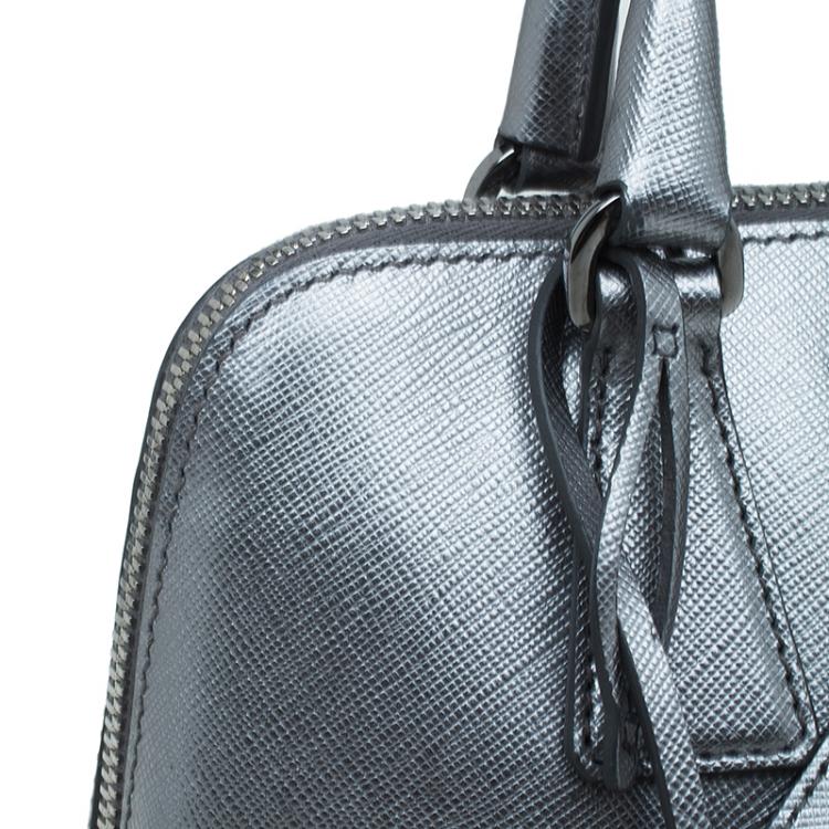 Pre Owned Prada Silver Saffiano Leather Small Vernice Promenade Top Handle Bag
