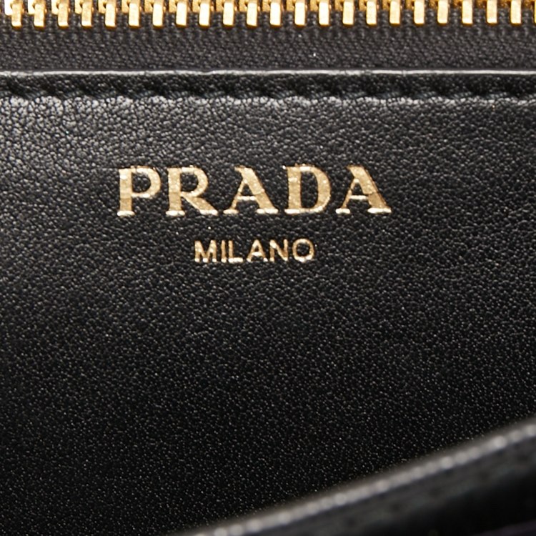 Pre Owned Prada Black Vitello Move Leather Leather Wallet On Chain