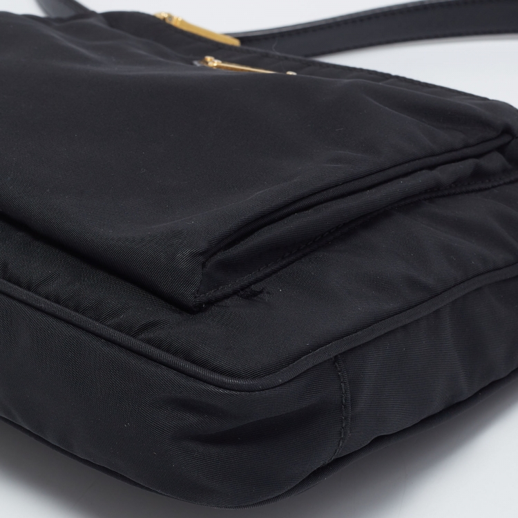 Pre Owned Prada Black Tessuto Nylon Front Pocket Messenger Bag