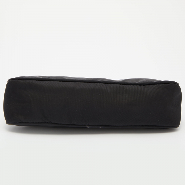 Pre Owned Prada Black Nylon Baguette Bag