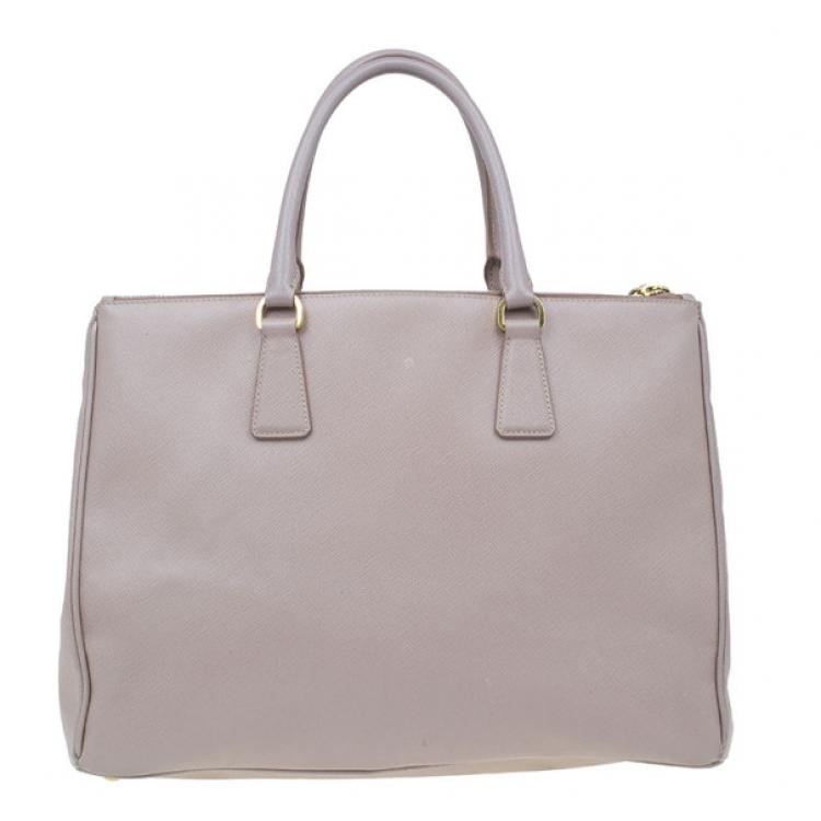 Pre Owned Prada Nude Saffiano Large Lux Double Zip Tote