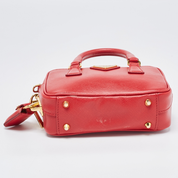 Pre Owned Prada Red Saffiano Lux Leather Mini Camera Crossbody Bag