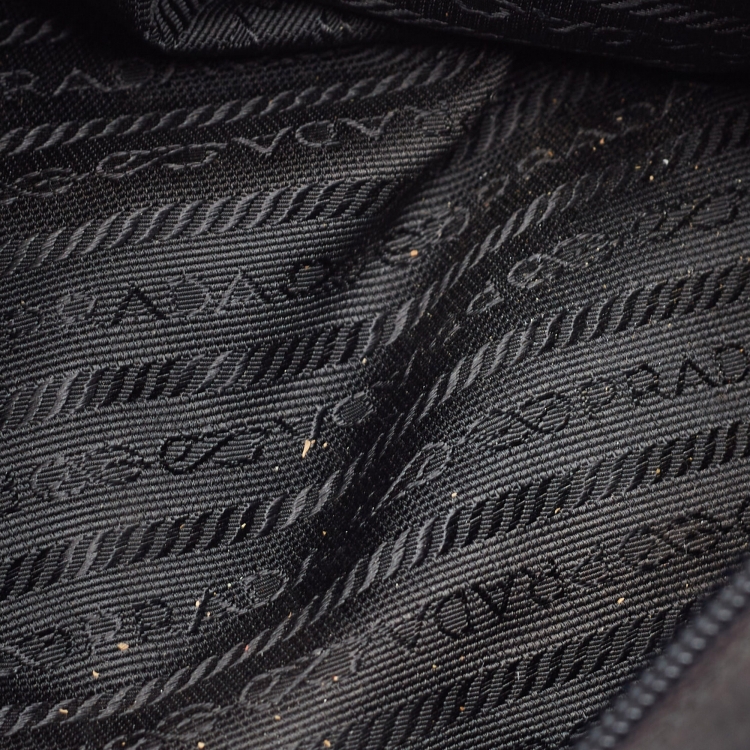 Pre Owned Prada Black Nylon Logo Zip Tote