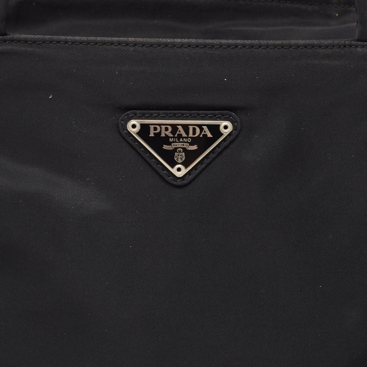Pre Owned Prada Black Nylon Logo Zip Tote