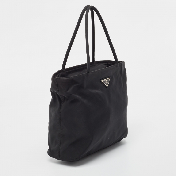Pre Owned Prada Black Nylon Logo Zip Tote