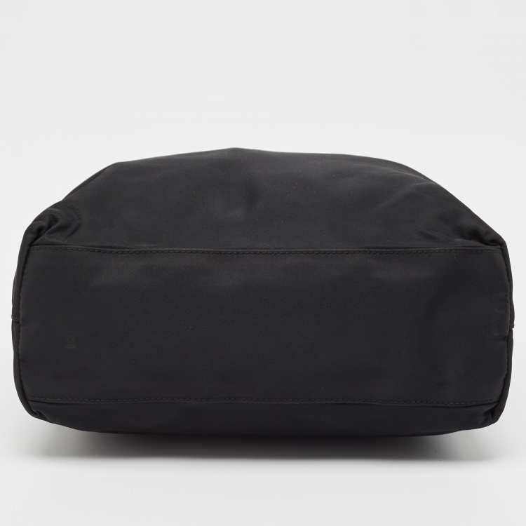Pre Owned Prada Black Nylon Logo Zip Tote