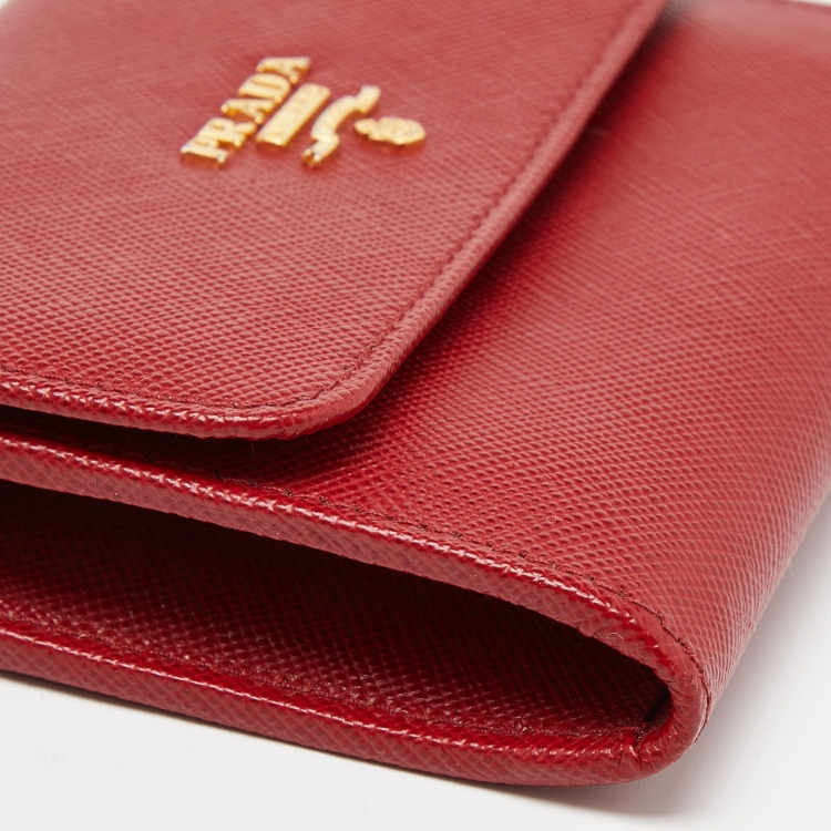 Pre Owned Prada Red Saffiano Metal Leather Logo Wristlet Compact Wallet
