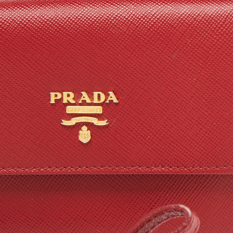 Pre Owned Prada Red Saffiano Metal Leather Logo Wristlet Compact Wallet