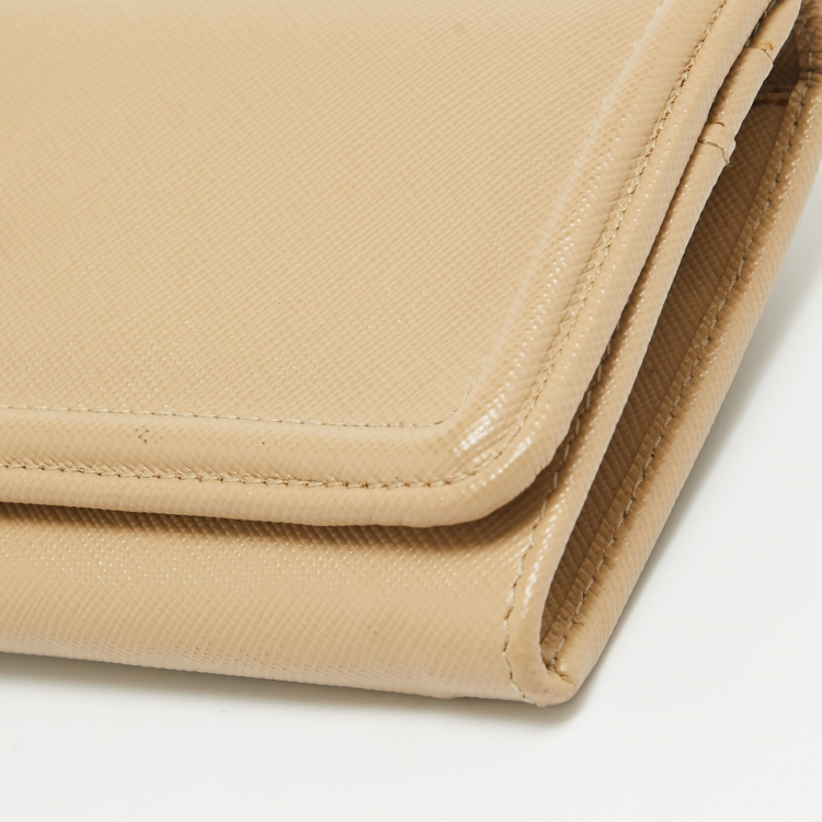 Pre Owned Prada Beige Saffiano Leather Flap Continental Wallet