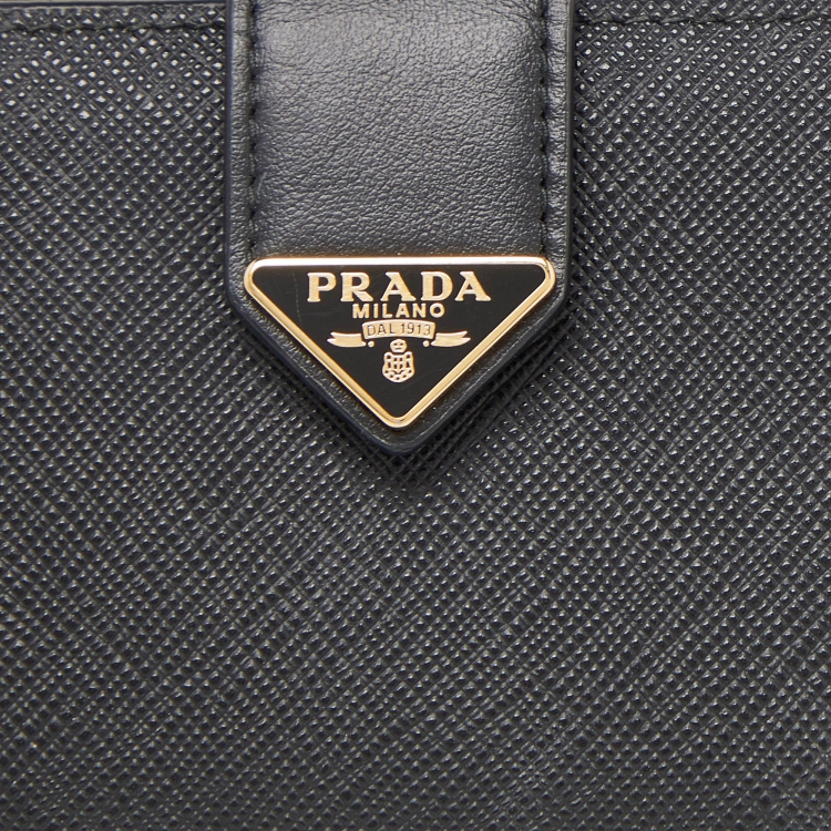 Pre Owned Prada Black Leather Saffiano Leather Wallet