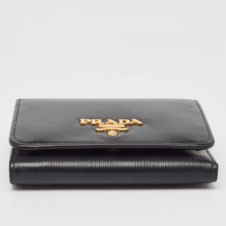 Pre Owned Prada Black Vittello Move Leather Trifold Wallet