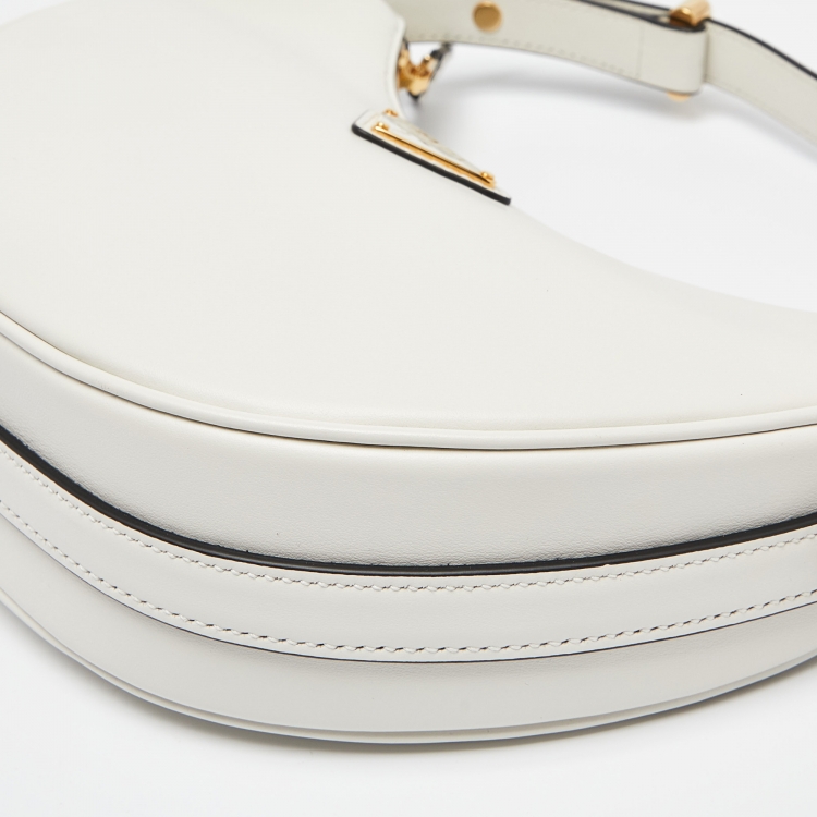 Pre Owned Prada Off White Leather Arqué Hobo