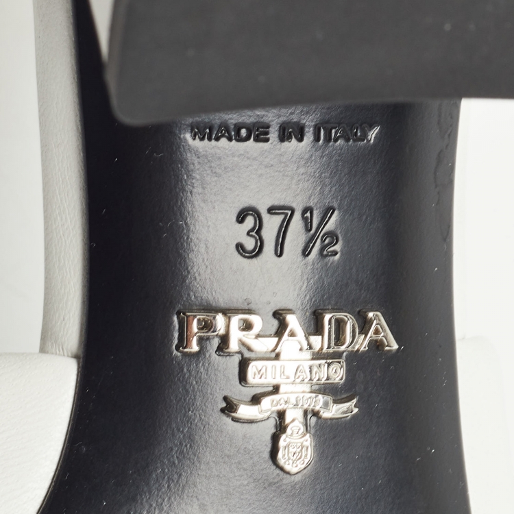 Pre Owned Prada White Quilted Leather Slide Sandals Size 37.5