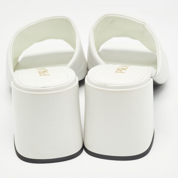 Pre Owned Prada White Quilted Leather Slide Sandals Size 37.5