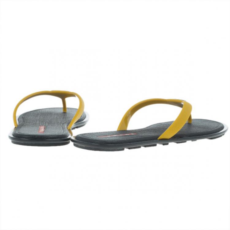Pre Owned Prada Sport Yellow Crosshatch Rubber Flip-Flops Size 43