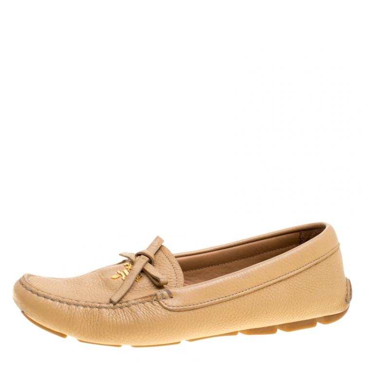 Pre Owned Prada Beige Leather Bow Loafers Size 36