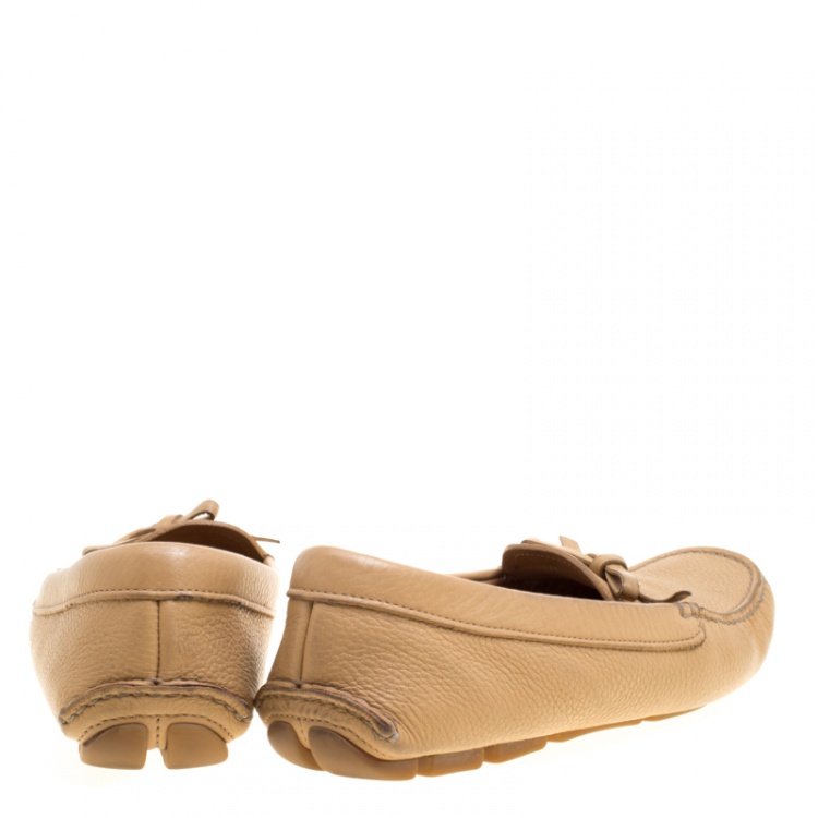 Pre Owned Prada Beige Leather Bow Loafers Size 36