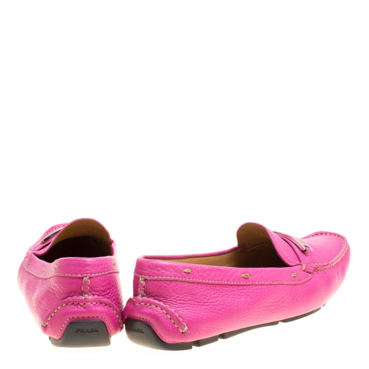 Pre Owned Prada Fuchsia Pink Leather Loafers Size 40 