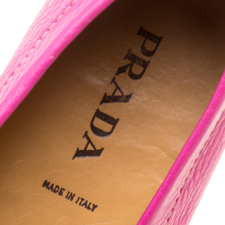 Pre Owned Prada Fuchsia Pink Leather Loafers Size 40 